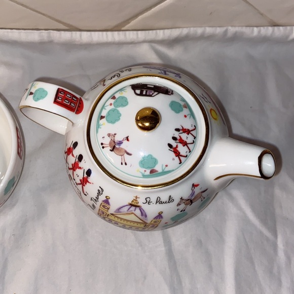 New James Sadler “London Travel” Tea for One - Picture 7 of 12